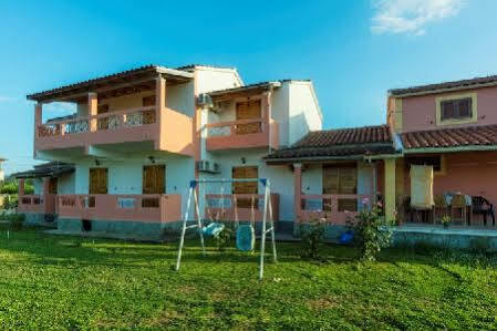 Loula Apartments ซีดารี ภายนอก รูปภาพ